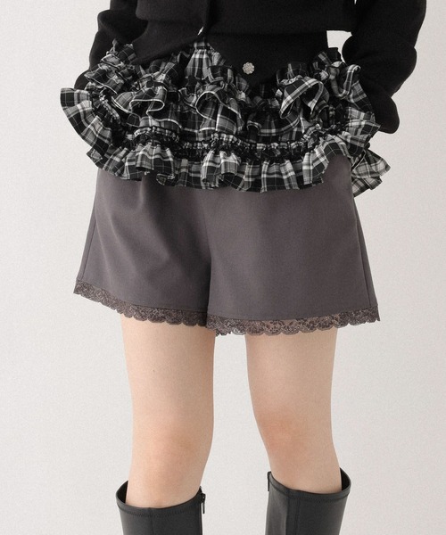 Heather（ヘザー）の「ドッキングレースショートパンツ　652148（その他パンツ・レディース・ブラック/グレー/ベージュ・FREE）」の2枚目の写真