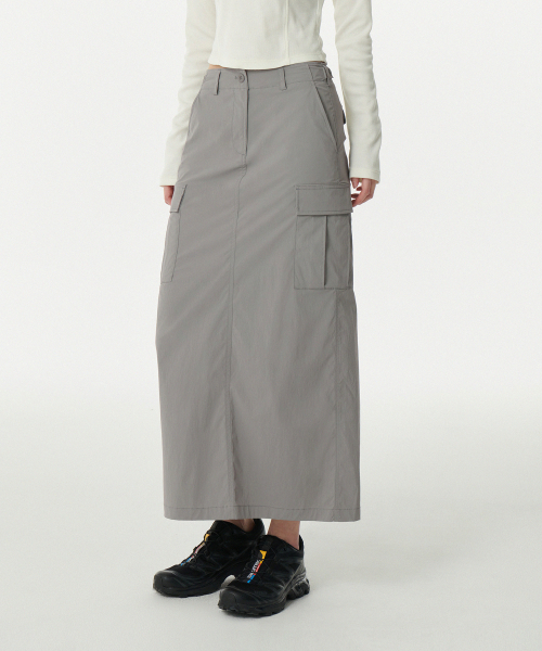 MUSINSA STANDARD WOMAN（ムシンサスタンダードウーマン）の「ウィメンズカーゴマキシスカート[ライトグレー]（スカート・レディース・その他・LARGE/MEDIUM/SMALL/X-SMALL）」の12枚目の写真
