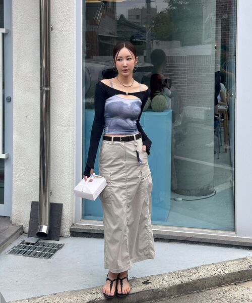 MUSINSA STANDARD WOMAN（ムシンサスタンダードウーマン）の「ウィメンズカーゴマキシスカート[ライトグレー]（スカート・レディース・その他・LARGE/MEDIUM/SMALL/X-SMALL）」の8枚目の写真