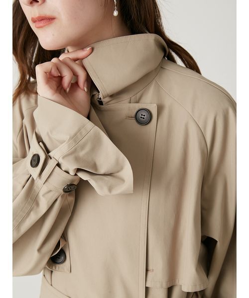 FRAY I.D（フレイアイディー）の「シャンブレーツイルロングトレンチコート／撥水（トレンチコート・レディース・ライトベージュ/ミント/ベージュ・0/1）」の17枚目の写真