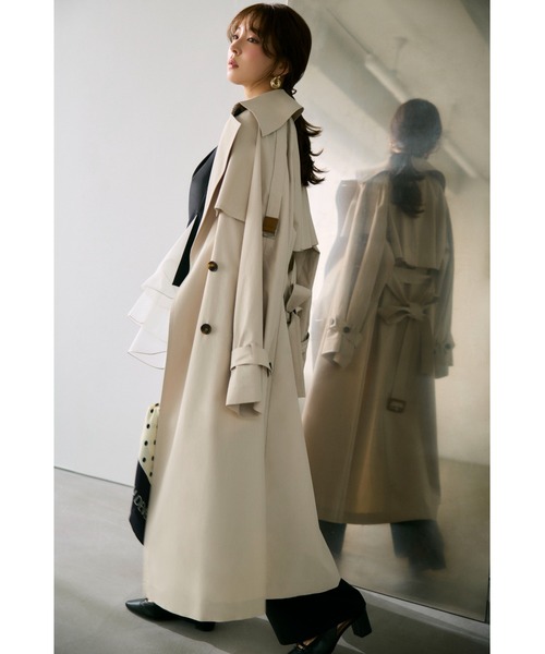 FRAY I.D（フレイアイディー）の「シャンブレーツイルロングトレンチコート／撥水（トレンチコート・レディース・ライトベージュ/ミント/ベージュ・0/1）」の2枚目の写真
