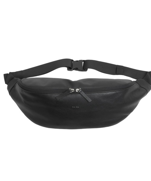 YArKA（ヤーカ）の「【YArKA/ヤーカ】real leather big size body bag [malhaut2] / 横長ウエストポーチ（ボディバッグ/ウエストポーチ・レディース・ブラック・FREE）」の2枚目の写真