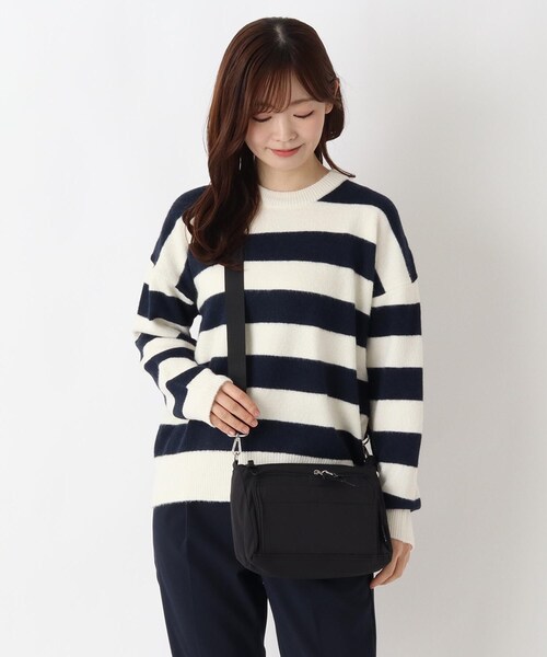 one'sterrace(ワンズテラス)の「SE フリカルショルダー(ショルダーバッグ・レディース・ブラック系8/グレー系4/カーキ系5・99)」の21枚目の写真