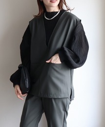 sin.ca（シンカ）の「Vネックベスト（ベスト）」