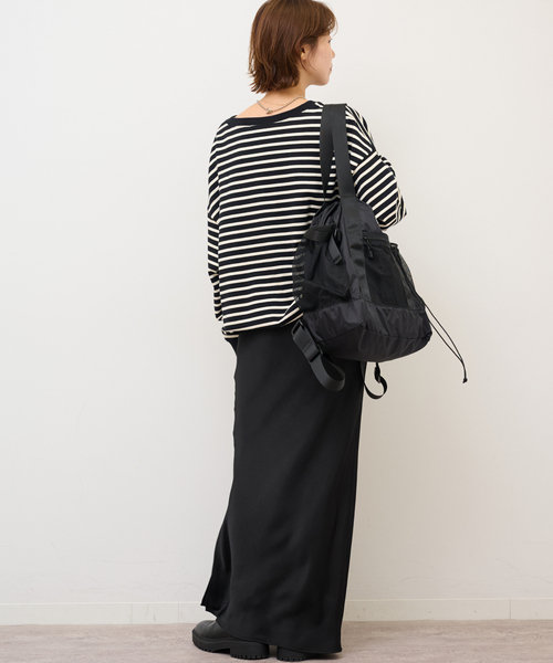 JOURNAL STANDARD relume（ジャーナルスタンダード　レリューム）の「《WEB限定追加2》オーバーサイズヘンリーネック（Tシャツ/カットソー・レディース・ホワイト/ブラック/ブラック系その他・FREE）」の14枚目の写真