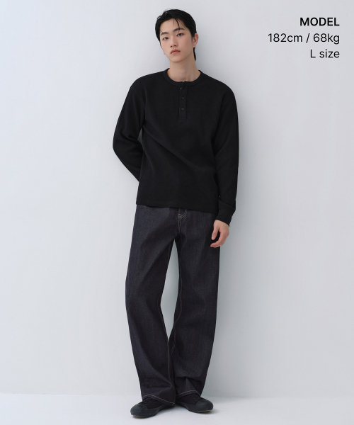MUSINSA STANDARD（ムシンサスタンダード）の「ワッフルヘンリーネック長袖Tシャツ[ブラック]（Tシャツ/カットソー・メンズ・その他・X-LARGE/2XL/3XL/LARGE/MEDIUM/SMALL）」の7枚目の写真