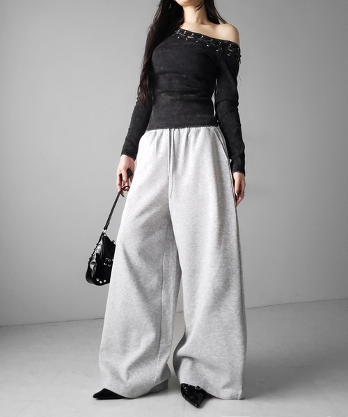 me+em select(ミームセレクト)の「【 2color 】ヴィンテージカットアウトレースアップワンショルリブトップス / vintage cutout laceup one shoulder lib tops ※※(Tシャツ/カットソー・レディース・ブラック/グレー・FREE)」の17枚目の写真