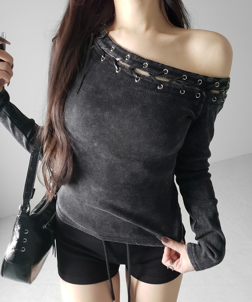 me+em select(ミームセレクト)の「【 2color 】ヴィンテージカットアウトレースアップワンショルリブトップス / vintage cutout laceup one shoulder lib tops ※※(Tシャツ/カットソー・レディース・ブラック/グレー・FREE)」の20枚目の写真