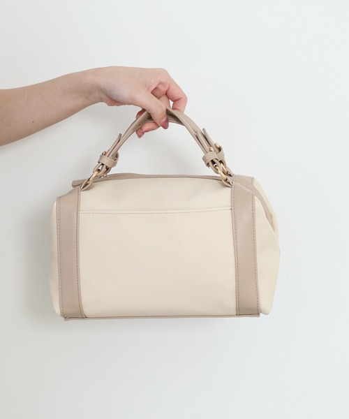 CECIL McBEE(セシルマクビー)の「Emblem Shoulder Bag(ボストンバッグ・レディース・ホワイト/ピンク/ベージュ・F)」の22枚目の写真