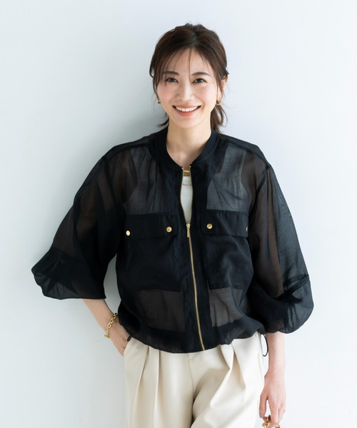 UNDOVE(アンドゥーブ)の「ゴールドジップシアーブルゾン (サマージャケット/透け感/涼しい/シアー素材/胸元ポケット/ドロスト有/ゆったり)(ブルゾン・レディース・ブラック/ホワイト・MEDIUM/LARGE/X-LARGE)」の6枚目の写真