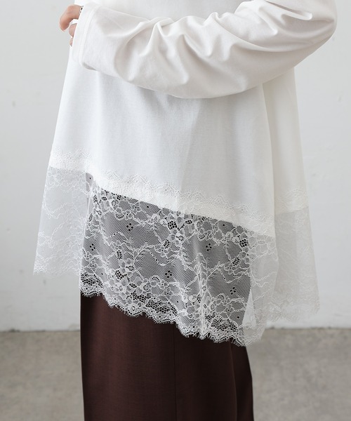 COLONY 2139（コロニートゥーワンスリーナイン）の「裾レースイレヘムTシャツ（Tシャツ/カットソー・レディース・オフホワイト/ブラック・FREE）」の19枚目の写真
