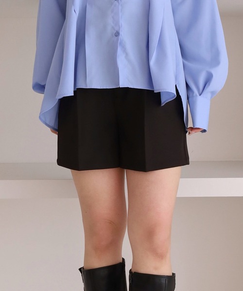 archives(アルシーヴ)の「【ONかわ】ウォッシャブルベルト付きショートパンツ(その他パンツ・レディース・ブラック/ベージュ/グレー・MEDIUM)」の2枚目の写真