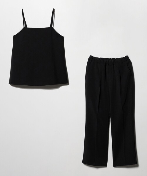 A DAY IN THE LIFE UNITED ARROWS(アデイインザライフユナイテッドアローズ)の「ツイルキャミ+パンツ ‐セットアイテム‐ <A DAY IN THE LIFE>(ワンピース・レディース・ブラック/ダークグレー/モカ・FREE)」の1枚目の写真