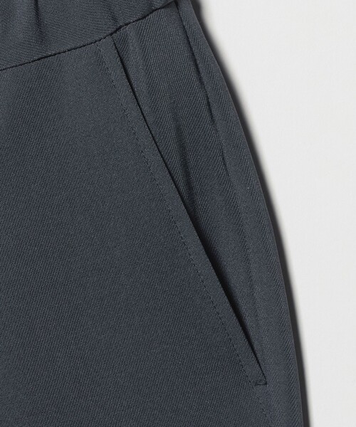 A DAY IN THE LIFE UNITED ARROWS(アデイインザライフユナイテッドアローズ)の「ツイルキャミ+パンツ ‐セットアイテム‐ <A DAY IN THE LIFE>(ワンピース・レディース・ブラック/ダークグレー/モカ・FREE)」の5枚目の写真