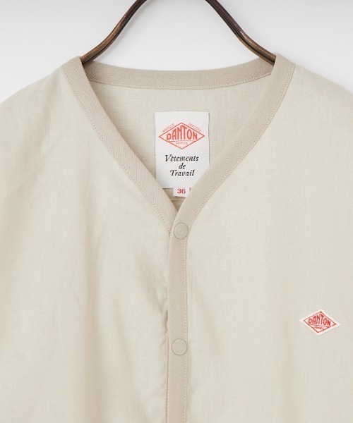 DANTON（ダントン）の「[DANTON/ダントン] Vネック リネンシャツカーディガン（シャツ/ブラウス・レディース・グレイッシュベージュ/ブラック/ピンク・40/42）」の6枚目の写真
