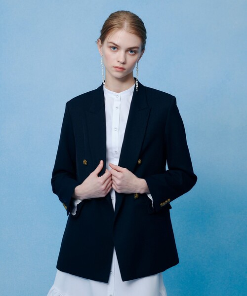 LOULOU WILLOUGHBY(ルルウィルビー)の「【LOULOU WILLOUGHBY】ポリドビーダブルジャケット(テーラードジャケット・レディース・ネイビー/ベージュ・2/1)」の2枚目の写真