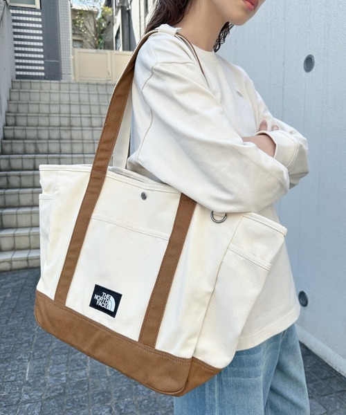 THE NORTH FACE(ザノースフェイス)の「◇THE NORTH FACE◇ WHITE LABEL 正規品/ノートPC収納可能大容量/オールデイ トート L ALL-DAY TOTE L(トートバッグ・レディース・キャメル/カーキ/ブラック・FREE)」の18枚目の写真