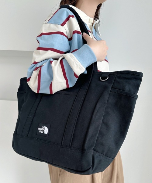 THE NORTH FACE(ザノースフェイス)の「◇THE NORTH FACE◇ WHITE LABEL 正規品/ノートPC収納可能大容量/オールデイ トート L ALL-DAY TOTE L(トートバッグ・レディース・キャメル/カーキ/ブラック・FREE)」の6枚目の写真