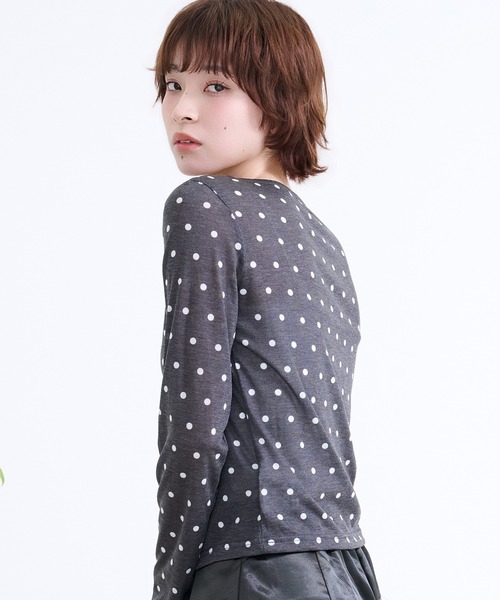 DAESE TOKYO(デセトウキョウ)の「『DAESE TOKYO/デセトウキョウ』シアードットカットソー(Tシャツ/カットソー・レディース・ブラック系1/ホワイト系1・FREE)」の8枚目の写真