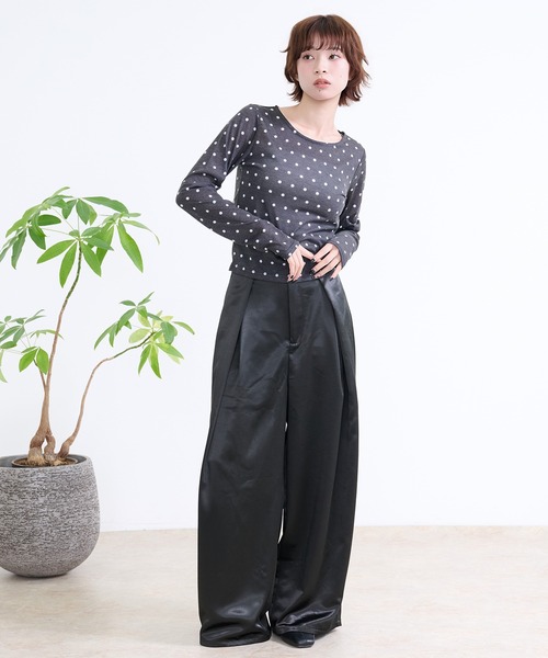 DAESE TOKYO(デセトウキョウ)の「『DAESE TOKYO/デセトウキョウ』シアードットカットソー(Tシャツ/カットソー・レディース・ブラック系1/ホワイト系1・FREE)」の11枚目の写真