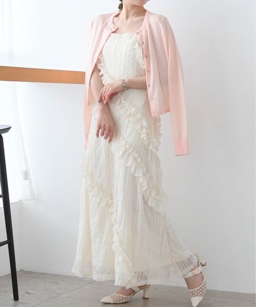 31 Sons de mode(トランテアン ソン ドゥ モード)の「一部店舗限定 2026春夏新作 フリルキャミロングワンピース(ワンピース・レディース・ホワイト・フリ-)」の1枚目の写真