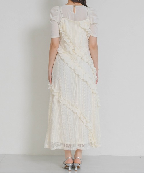 31 Sons de mode(トランテアン ソン ドゥ モード)の「一部店舗限定 2026春夏新作 フリルキャミロングワンピース(ワンピース・レディース・ホワイト・フリ-)」の13枚目の写真