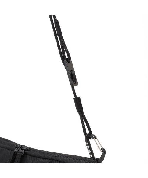 Mammut（マムート）の「【66】【 MAMMUT （マムート）】Xeron 2.0 Sacoche JE（ショルダーバッグ・メンズ・ブラック/オリーブ・FREE）」の6枚目の写真