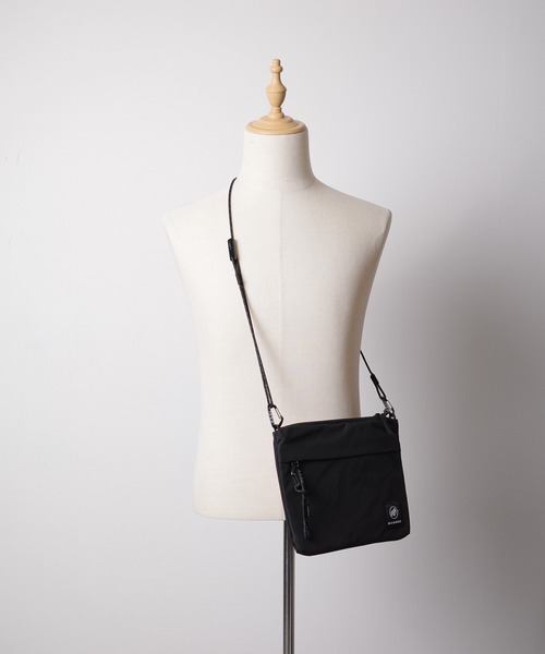 Mammut（マムート）の「【66】【 MAMMUT （マムート）】Xeron 2.0 Sacoche JE（ショルダーバッグ・メンズ・ブラック/オリーブ・FREE）」の15枚目の写真