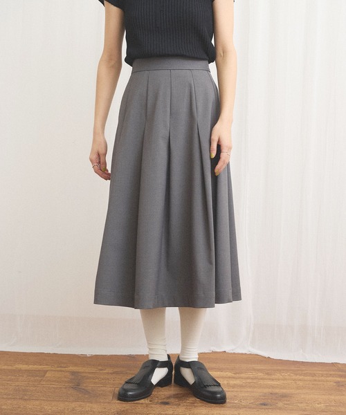 fig London(フィグロンドン)の「standard tuck skirt(スカート・レディース・チャコールグレー/グレー・FREE)」の19枚目の写真