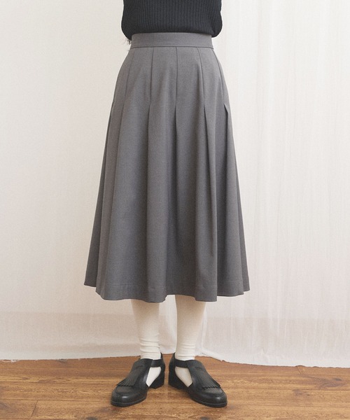 fig London(フィグロンドン)の「standard tuck skirt(スカート・レディース・チャコールグレー/グレー・FREE)」の16枚目の写真