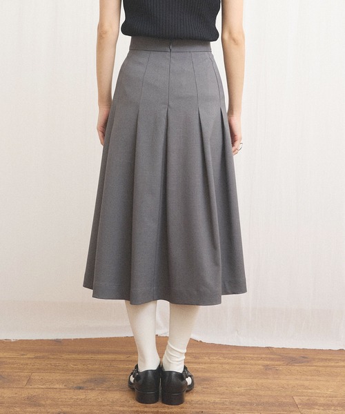 fig London(フィグロンドン)の「standard tuck skirt(スカート・レディース・チャコールグレー/グレー・FREE)」の9枚目の写真
