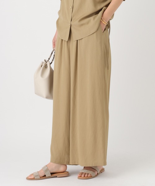 Elura(エルーラ)の「シャリサラワイドパンツ<低身長サイズあり>/661819(その他パンツ・レディース・ライトピンク/ネイビー/ダークブラウン/ベージュ・MEDIUM/FREE(S)/LARGE/SMALL)」の22枚目の写真