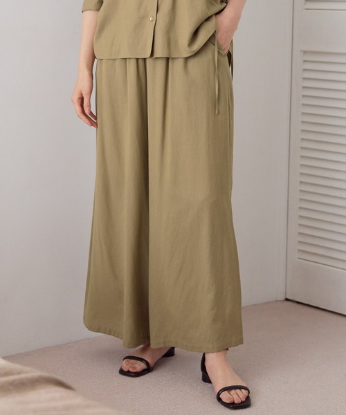 Elura(エルーラ)の「シャリサラワイドパンツ<低身長サイズあり>/661819(その他パンツ・レディース・ライトピンク/ネイビー/ダークブラウン/ベージュ・MEDIUM/FREE(S)/LARGE/SMALL)」の10枚目の写真