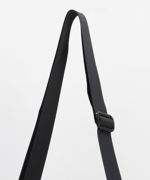 NOLLEY'S LIGHT(ノーリーズライト)の「【MADDEN EQUIPMENT】 SHOULDER BAG(ショルダーバッグ・メンズ・ブラック/グレー/オリーブ・FREE)」の10枚目の写真