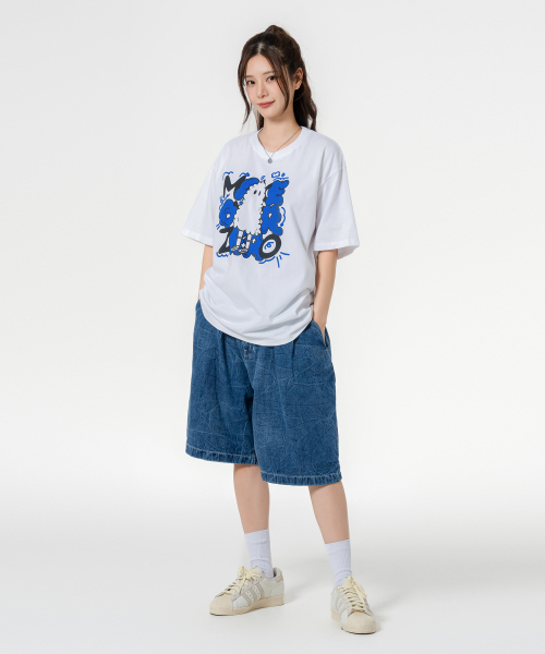 MOZMOZ(モズモズ)の「モズクラウド オーバーサイズ 半袖Tシャツ ホワイト(Tシャツ/カットソー・レディース・その他・1/2/3)」の4枚目の写真