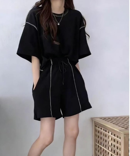 boemy（ボエミー）の「【セットアップ】ステッチデザインカットソー（セットアップ・レディース・ブラック・M/L/XL）」の9枚目の写真