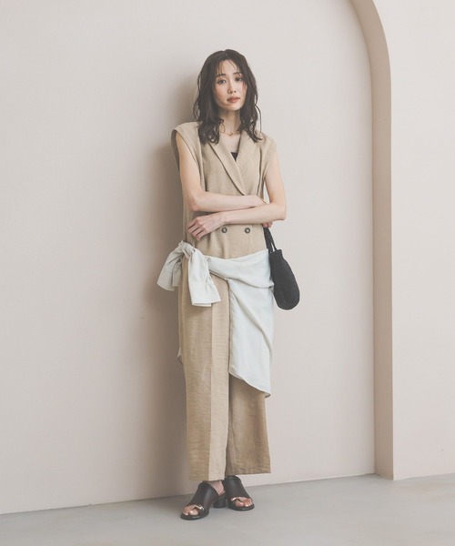 GLOBAL WORK(グローバルワーク)の「リネンライクオールインワン/661479(つなぎ/オールインワン・レディース・ライトベージュ/サックスブルー・MEDIUM/LARGE)」の4枚目の写真