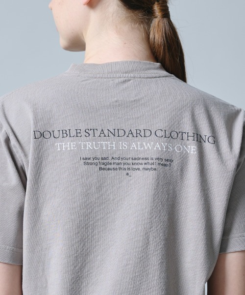 DOUBLE STANDARD CLOTHING(ダブルスタンダードクロージング)の「ヴィンテージレアルツイストプリントTシャツ(Tシャツ/カットソー・レディース・ベージュ・FREE)」の9枚目の写真