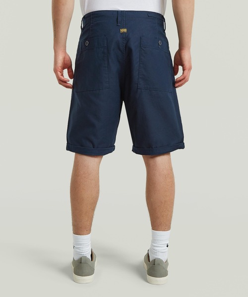 G-STAR(ジースター)の「Pleated Chino Shorts/フロントプリーツデザインコットンリネンチノショートパンツ(その他パンツ・メンズ・ダークブルー・28inch/30inch/32inch/34inch)」の2枚目の写真