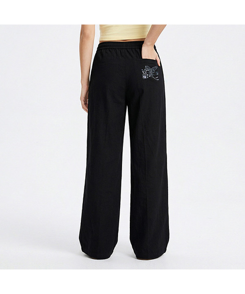 RANDOMOFF(ランダムオフ)の「NACRE GLOW ONE TUCK WIDE SWEAT PANTS (2color)(スウェットパンツ・レディース・ライトグレー/ブラック・SMALL/MEDIUM/LARGE)」の1枚目の写真