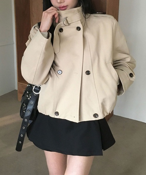Emilie(エミリー)の「ハイネックベルトショートトレンチ(トレンチコート・レディース・アイボリー/ベージュ・FREE)」の13枚目の写真