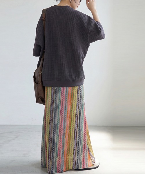 antiqua(アンティカ)の「ストライプ柄 フレア ロングスカート(スカート・レディース・その他・ONESIZE)」の3枚目の写真