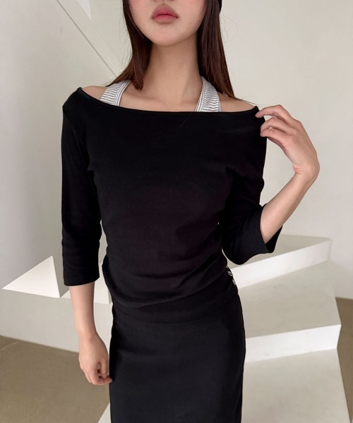 4INT.(フォイント)の「7分袖 コットン ボートネック 長袖 Tシャツ(Tシャツ/カットソー・レディース・ホワイト/グレー/ネイビー/ブラック・FREE)」の1枚目の写真