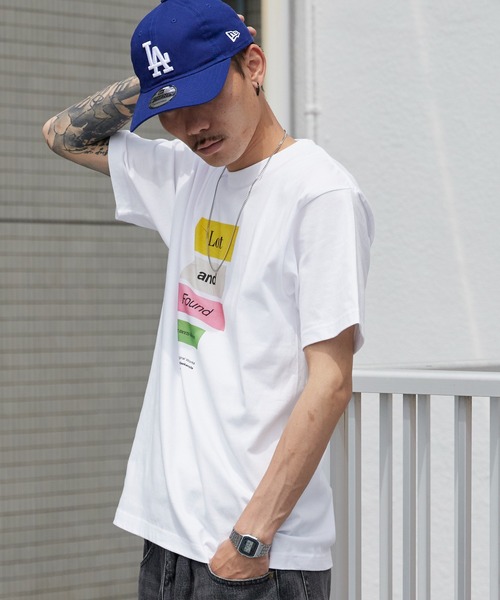 POET MEETS DUBWISE(ポエットミーツダブワイズ)の「POET MEETS DUBWISE/ポエットミーツダブワイズ LOST AND FOUND T-Shirt 2026年 夏 夏服(Tシャツ/カットソー・メンズ・ホワイト/ブラック・M/L/XL)」の6枚目の写真