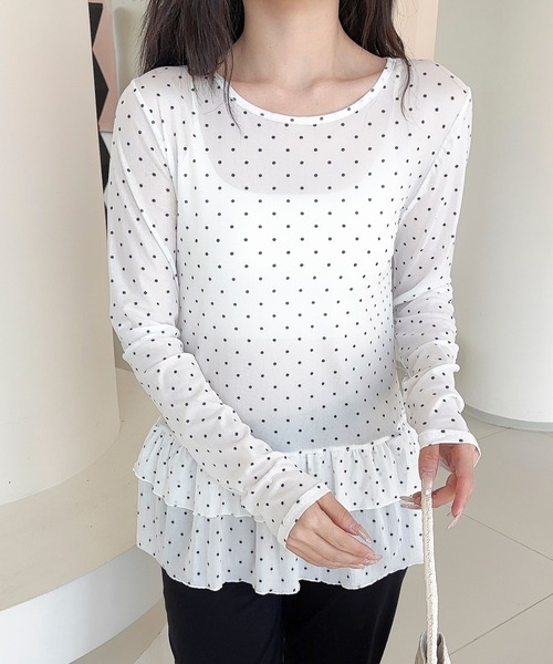 Jasmine Grandiflorum(ジャスミングランディフローラム)の「【Jasmine】ティアードフリルドッドシアートップス(Tシャツ/カットソー・レディース・ブラック/ホワイト・FREE)」の9枚目の写真