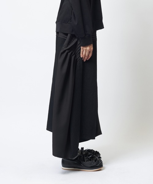 gomme(ゴム)の「デニムタックパンツ(デニムパンツ・レディース・ブラック/インディゴブルー・MEDIUM)」の11枚目の写真