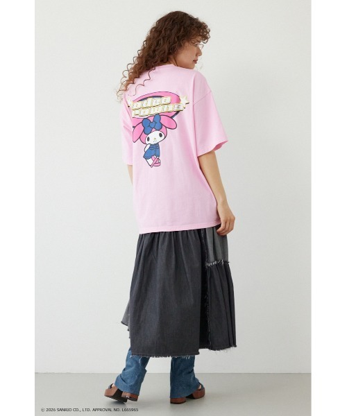 RODEO CROWNS WIDE BOWL(ロデオクラウンズワイドボウル)の「(サンリオキャラクターズ) Y2KロゴTシャツ(Tシャツ/カットソー・メンズ・オフホワイト/ブルー/ブラック/ライトピンク・MEDIUM/LARGE)」の9枚目の写真