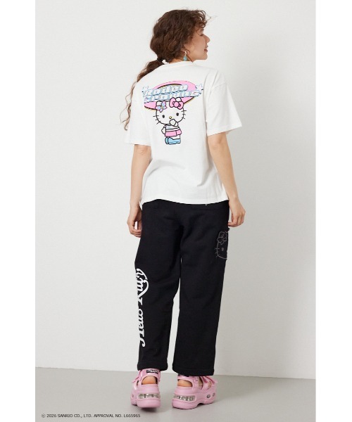 RODEO CROWNS WIDE BOWL(ロデオクラウンズワイドボウル)の「(サンリオキャラクターズ) Y2KロゴTシャツ(Tシャツ/カットソー・メンズ・オフホワイト/ブルー/ブラック/ライトピンク・MEDIUM/LARGE)」の14枚目の写真