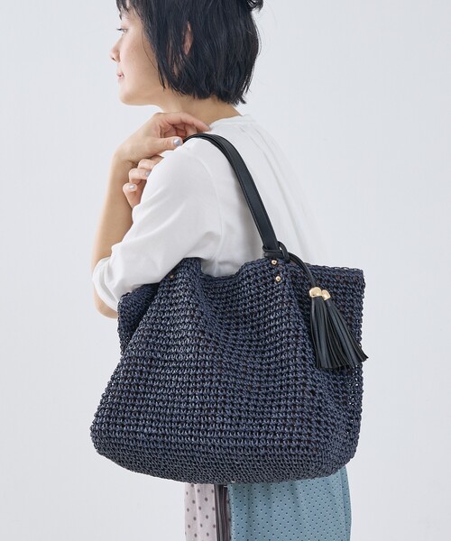 collex(コレックス)の「【WEB限定】フリンジチャーム付きペーパートート(かごバッグ・レディース・パープル/グレー/ホワイト系その他/ネイビー・フリー)」の19枚目の写真