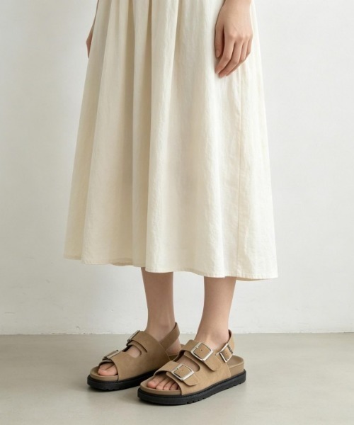 AMELY(エミリー)の「ダブルベルト バックストラップ サンダル(サンダル・レディース・ピンク/ベージュ/ブラック・39/38/37/36/35/40)」の6枚目の写真